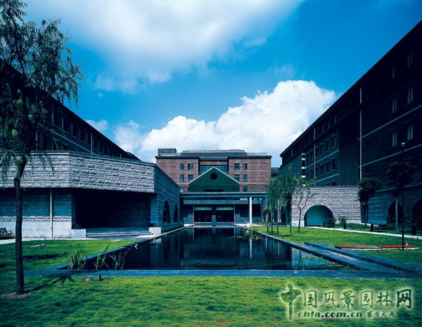 深圳平安金融大學 景觀設計 何小強 設計師 中國風景園林網
