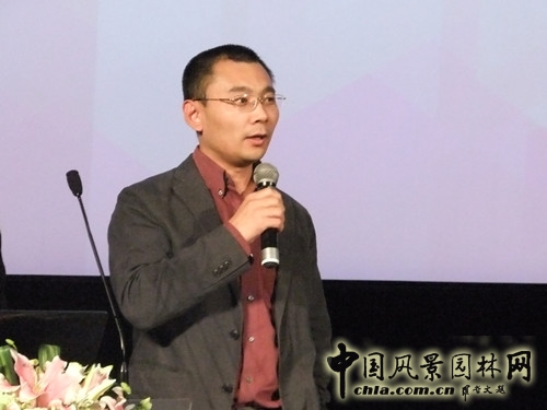 清華大學(xué)服務(wù)設(shè)計(jì)研究所所長付志勇