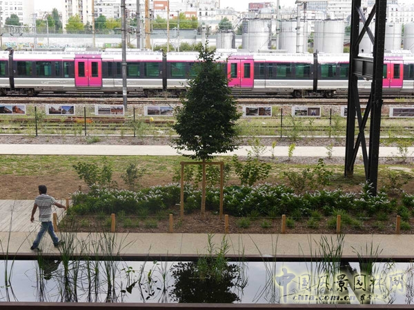 8月31日頭條：羅莎盧森堡花園項(xiàng)目賞析