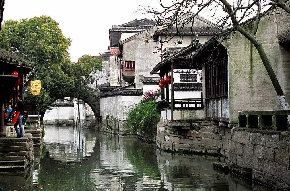 鄉(xiāng)村景觀：要望得見山，看得見水，記得住鄉(xiāng)愁。