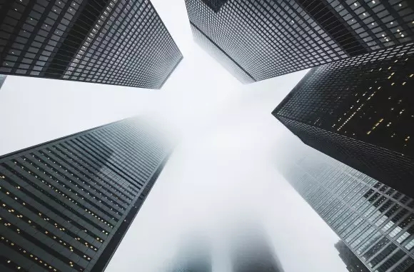 建筑元素在景觀方案構(gòu)思中的設(shè)計(jì)與應(yīng)用-建筑群體與空間限制