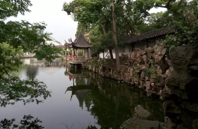 滄浪亭——內(nèi)外皆園