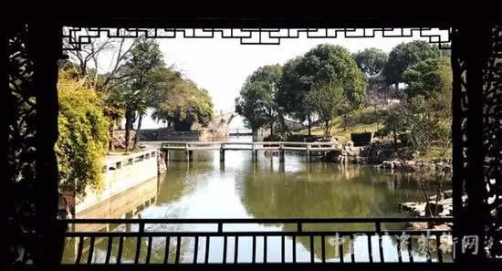 中國(guó)古典園林之窗之美