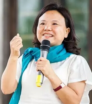 何巧女：從小盆栽到園林雄獅的資本局