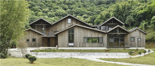 中國(guó)農(nóng)村一棟具有懷舊情懷的民居
