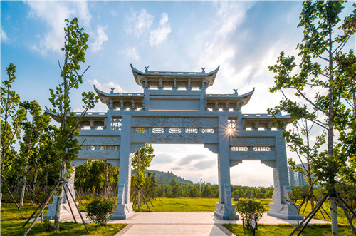 園冶杯專業(yè)獎(jiǎng)：曾子廣場(chǎng)及洪山河景觀綠化