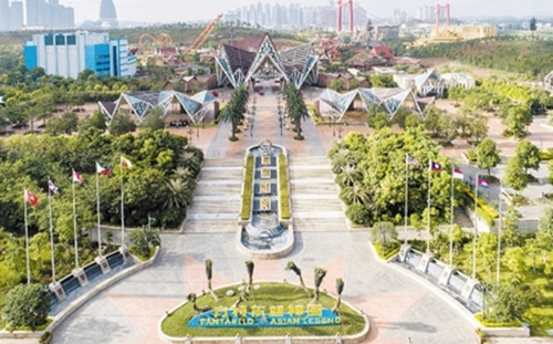 廣西旅游發(fā)展成就采風(fēng)活動走進南寧