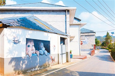 江西講究村：藝術(shù)鄉(xiāng)村鋪染“五彩夢”